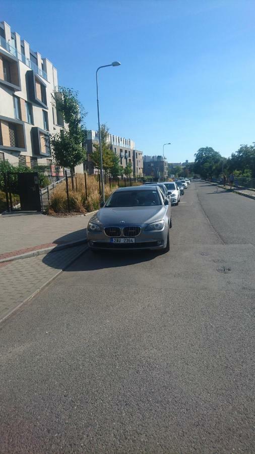 Praha Karibikアパートメント エクステリア 写真